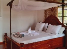 54ad33c6-2815-425e-bfd8-1e8d387a1c86